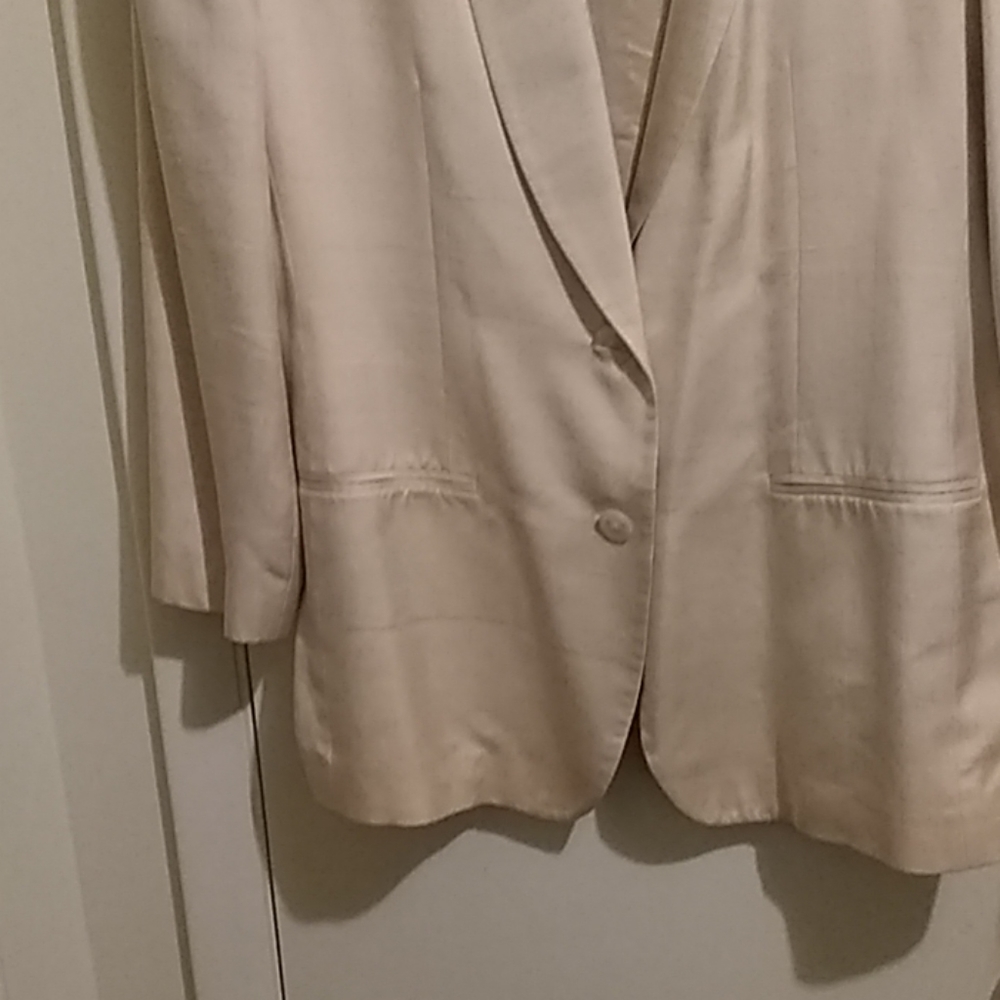 Talbot's silk jacket - Picture 2 of 3